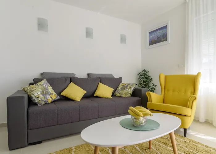 Apartment S-7