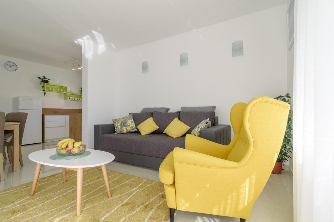 S-7 Apartment